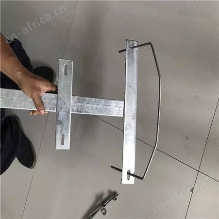 高铁刺绳支架 铁路防护网 热镀锌刀片刺丝滚笼