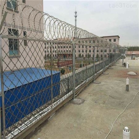 青岛厂家直供菱形网 刀片防盗网 刀片刺绳网西润制造量大从优
