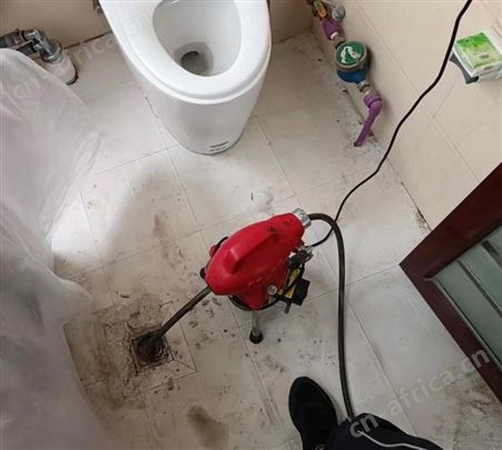 东阳通下水道通马桶堵塞通地漏 蹲坑 通坐便器 东阳维修马桶电话