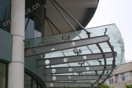 西安亚格钢结构玻璃雨棚安装厂家